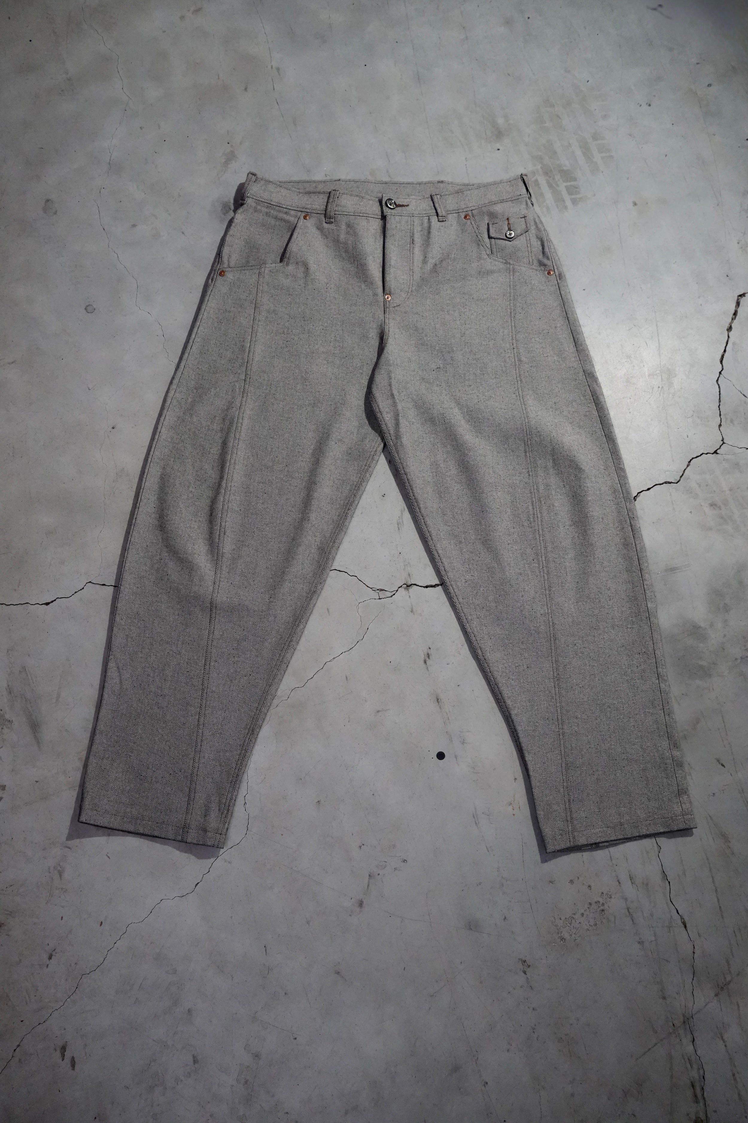 Balloon Selvedge denim jeans