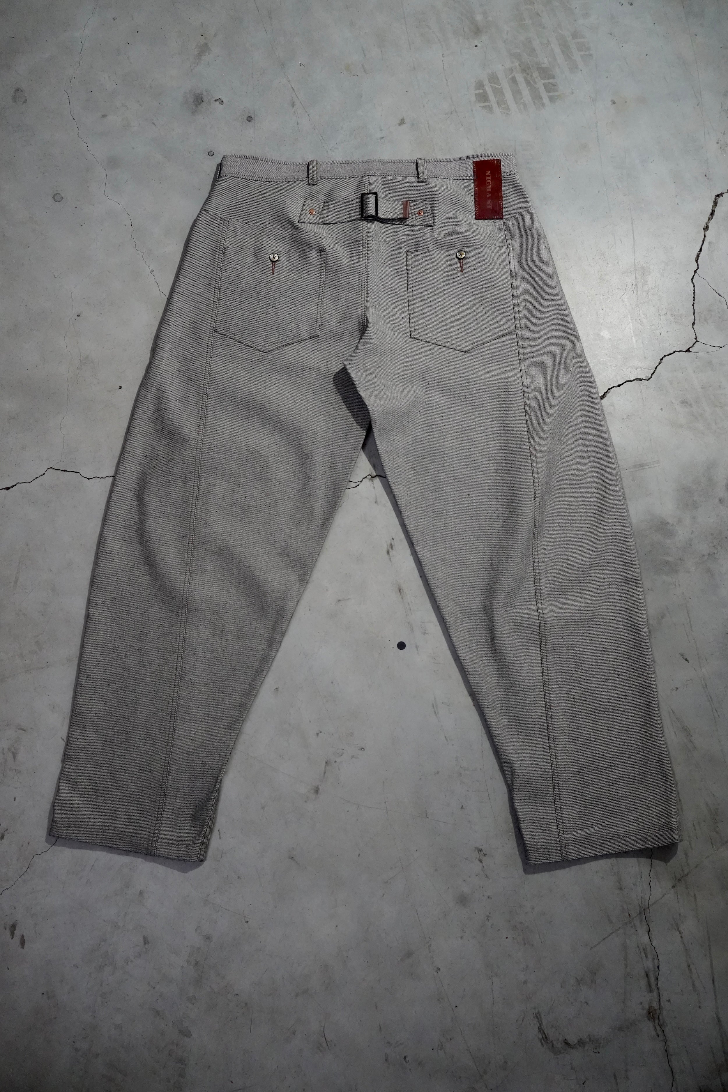 Balloon Selvedge denim jeans