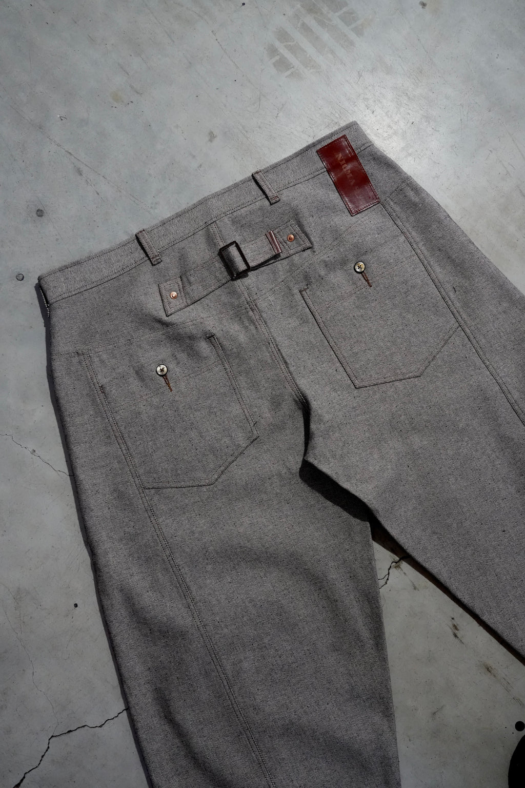 Balloon Selvedge Denim Jeans - Studio Nigma
