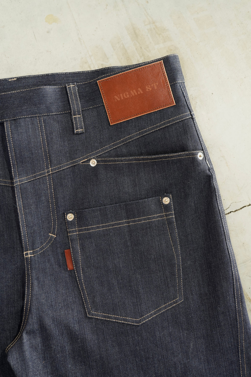 Reverse Denim Jeans - Studio Nigma