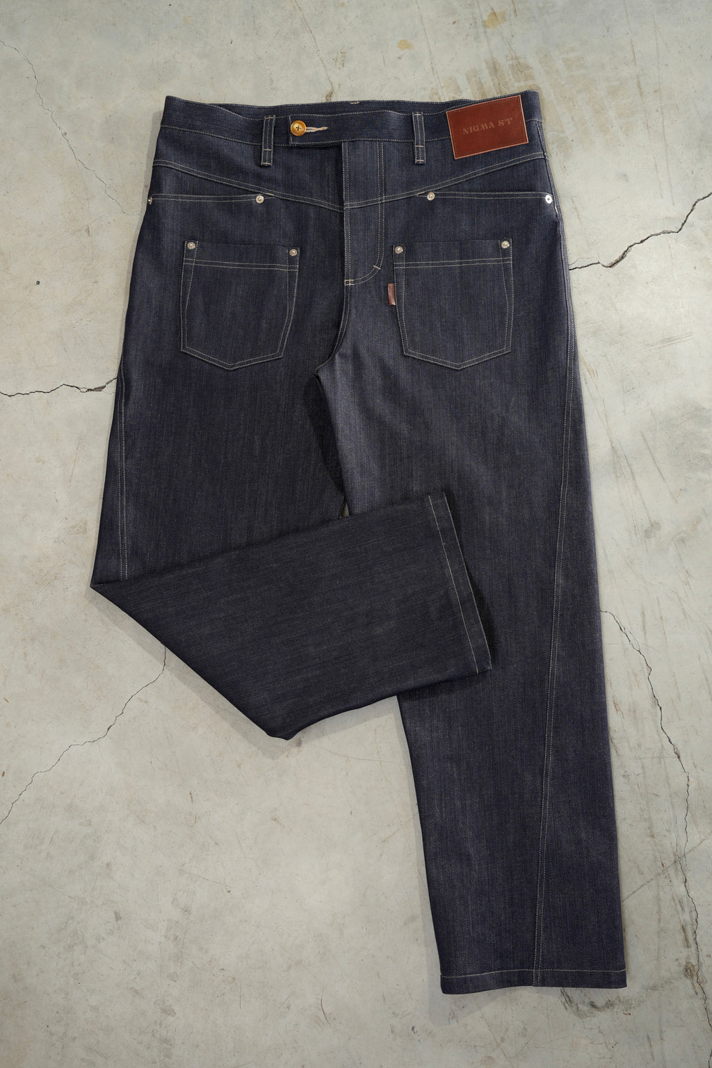 Reverse Denim Jeans - Studio Nigma