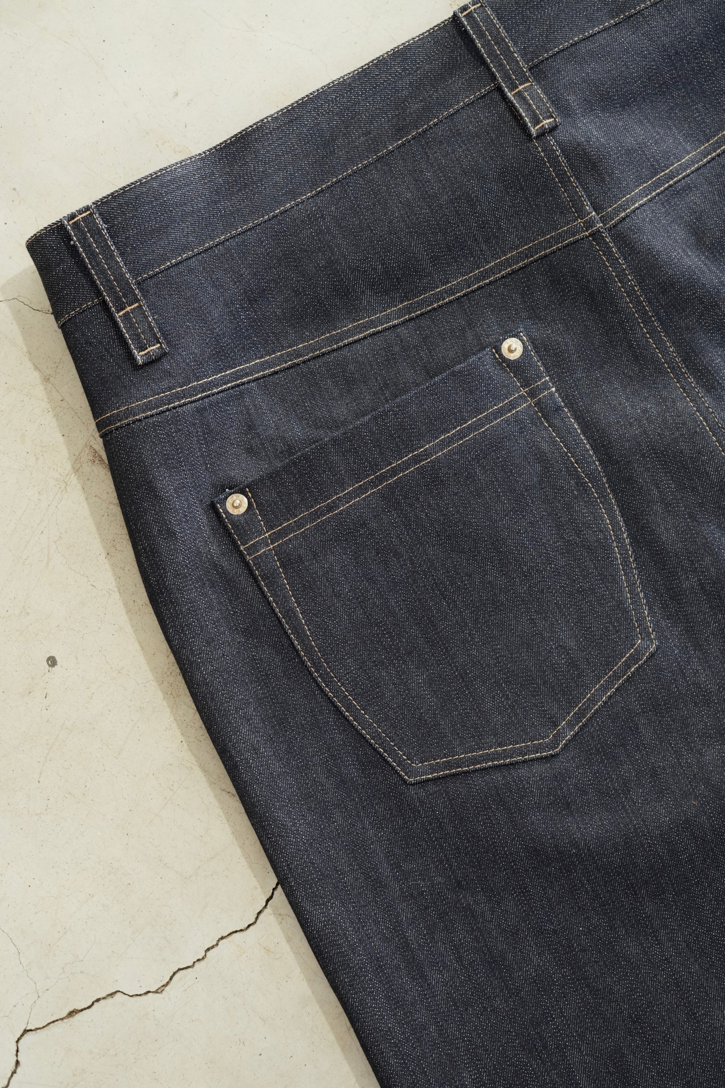 Reverse Denim Jeans - Studio Nigma