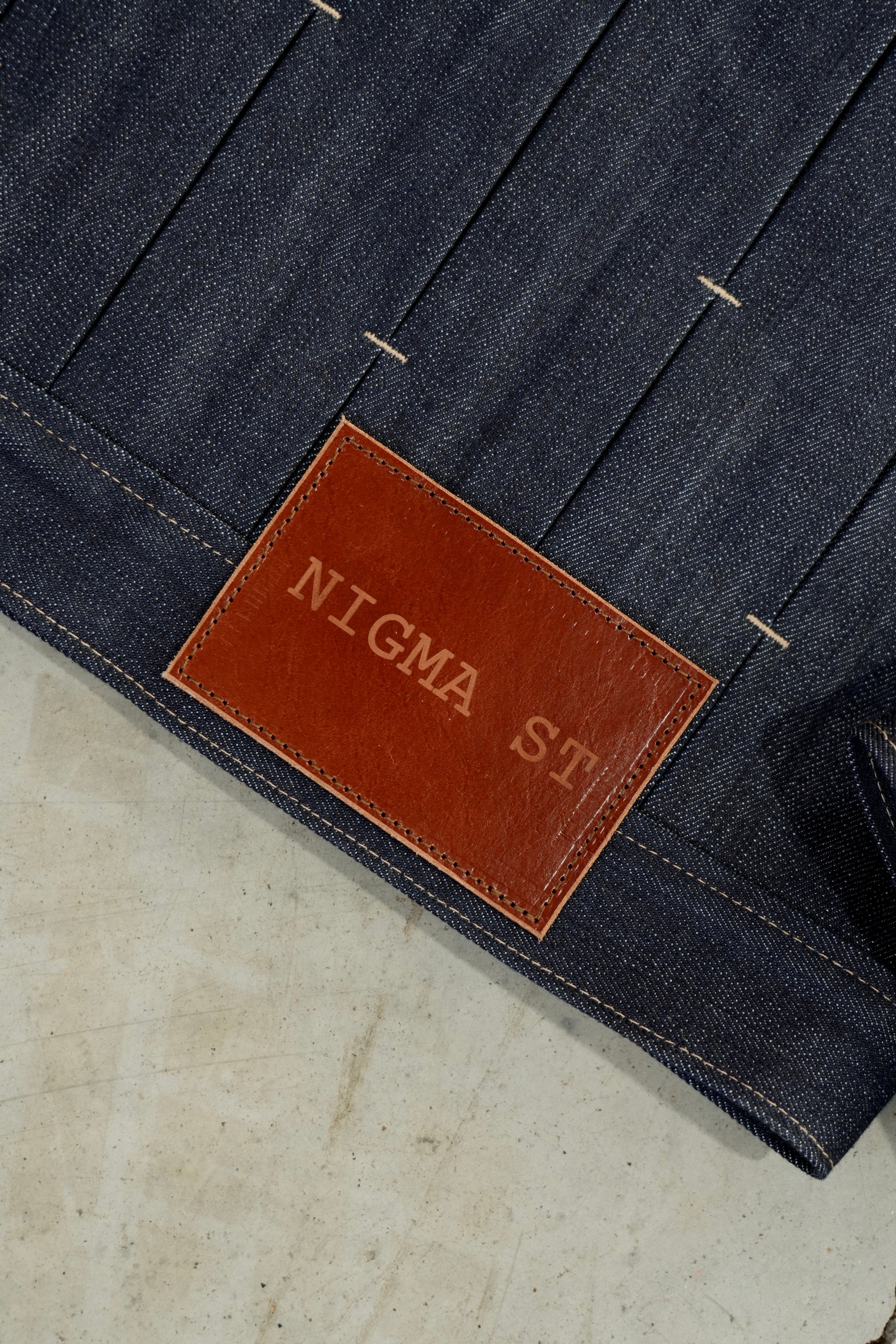 acordeon denim jacket