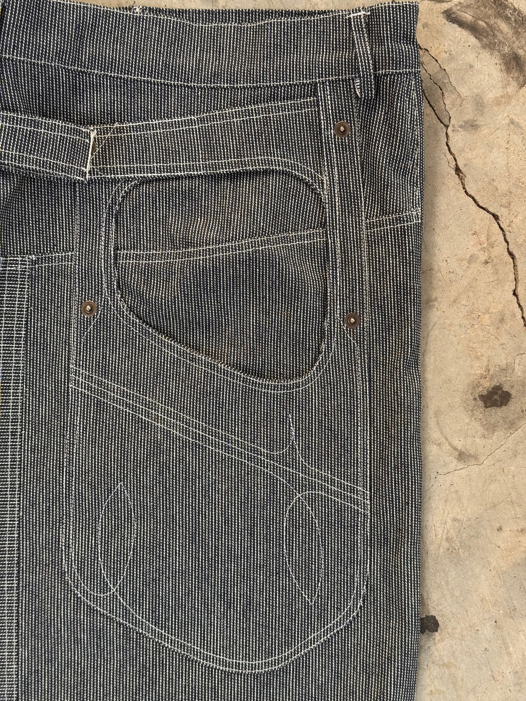 Pantalones denim a rayas